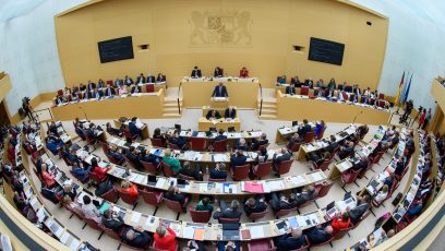 Ministerpräsident Dr. Markus Söder, MdL, vor den Abgeordneten im Bayerischen Landtag.