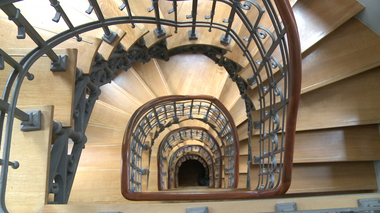 Die Wendeltreppe im Institutsgebäude.