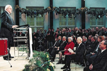 Rede damaliger Bundespräsident Roman Herzog bei der Einweihung der Bayerischen Vertretung in Berlin.