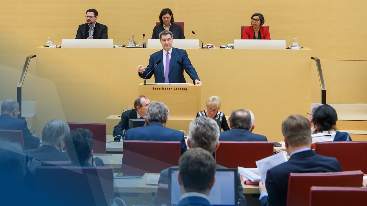 „Für ein starkes und freies Europa“ – Ministerpräsident Dr. Markus Söder hat am 23. Mai 2019 vor dem Bayerischen Landtag eine Regierungserklärung gehalten. „Für ein starkes und freies Europa“ – Ministerpräsident Dr. Markus Söder hat am 23. Mai 2019 vor dem Bayerischen Landtag eine Regierungserklärung gehalten.