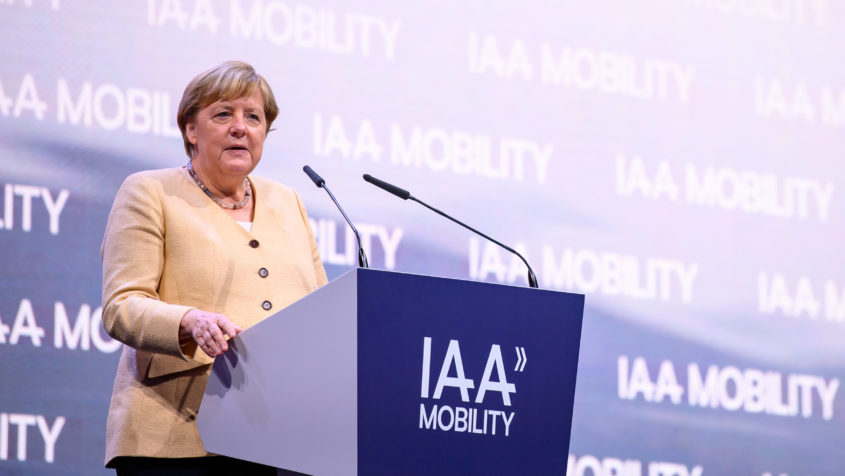 Bundeskanzlerin Dr. Angela Merkel hält bei der Eröffnung der IAA Mobility eine Rede.