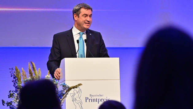Ministerpräsident Dr. Markus Söder, MdL: „Philipp Welte ist ein erfolgreicher Vernetzer der Branche und Antreiber der digitalen Transformation. Er kämpft mutig für Qualitätsjournalismus und unsere demokratischen Werte.“