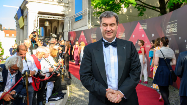 Auf dem roten Teppich vor dem Münchner Prinzregententheater: Ministerpräsident Dr. Markus Söder, MdL,