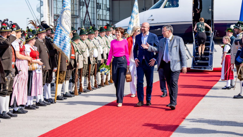 Ankunft des EU-Ratspräsidenten Charles Michel am Flughafen München.