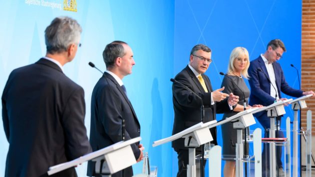 Pressekonferenz nach der Kabinettssitzung.