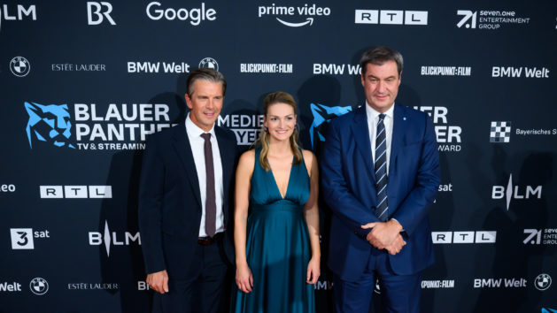 Moderator Markus Lanz, Digitalministerin Judith Gerlach, MdL, und Ministerpräsident Dr. Markus Söder, MdL (v.l.n.r.).