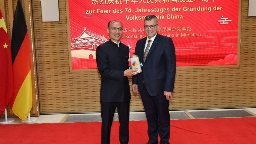 Staatsminister Dr. Florian Herrmann