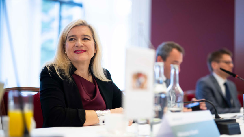 Europaministerin Melanie Huml bei der 54. Regierungschefkonferenz der ARGE ALP. © Staatskanzlei St. Gallen