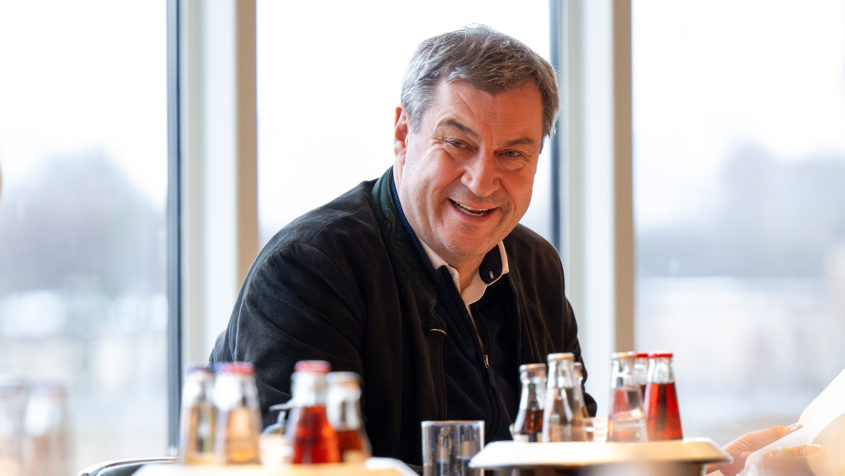 Ministerpräsident Dr. Markus Söder leitet die Sitzung des Ministerrates in der Bayerischen Staatskanzlei.