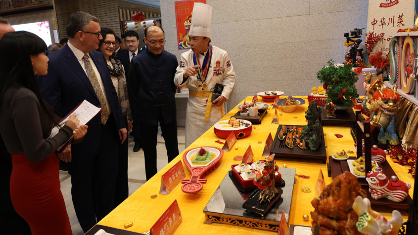 Kulinarische Ausstellung aus der Provinz Sichuan zum Jahrestag ...