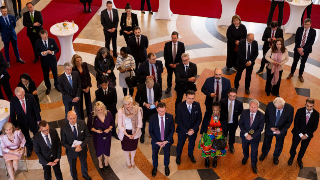 Neujahrsempfang für das Konsularische Korp im Kuppelsaal in der Staatskanzlei.