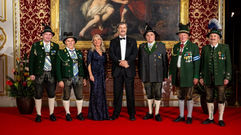 Ministerpräsident Dr. Markus Söder und Karin Baumüller-Söder ...