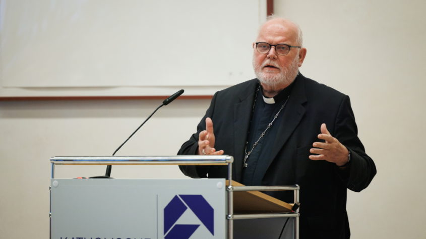 Kardinal Reinhard Marx hält beim Jahresempfang der Erzdiözese München und Freising in der Katholischen Akademie München eine Rede. © Erzbischöfliches Ordinariat München / Daniel Köberle