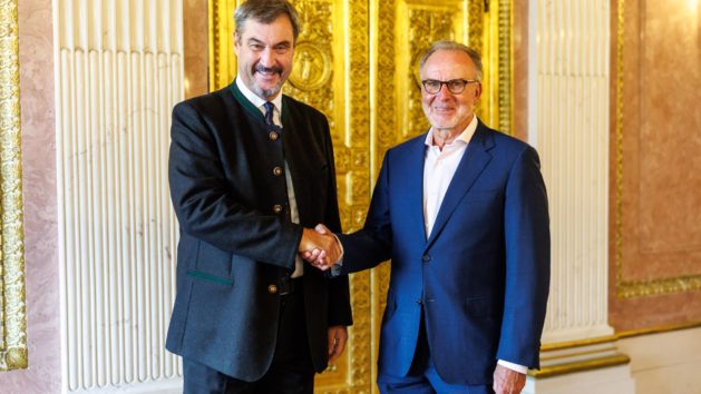 Ministerpräsident Dr. Markus Söder (links) und Karl-Heinz Rummenigge (rechts).
