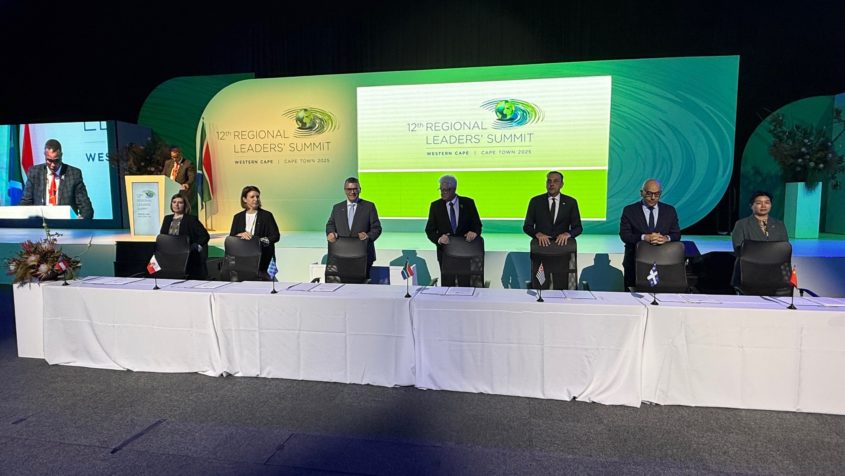 Die Erklärung haben die sieben Partnerregionen Bayern Georgia, Québec, São Paulo, Shandong, Oberösterreich und Westkap unterzeichnet. Das Papier definiert die Handlungsfelder der weiteren Zusammenarbeit und dem Ausbau des Austauschs.