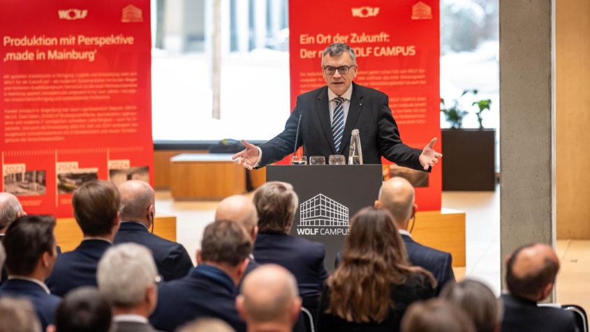 Staatsminister+Dr.+Florian+Herrmann+bei+der+Er%C3%B6ffnung+des+Technologietransferzentrums+%28TTZ%29+Mainburg+der+TH+Deggendorf+und+des+WOLF+Campus.