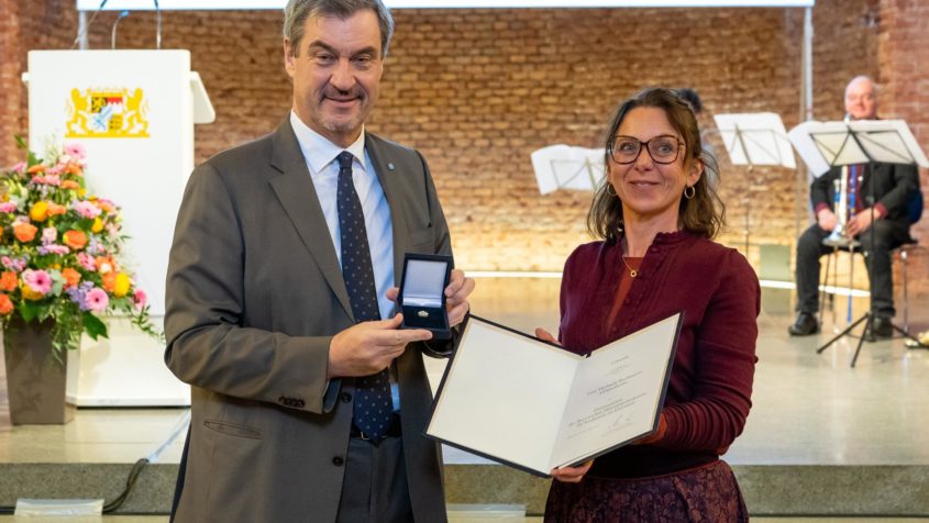 Mit dem Ehrenzeichen des Ministerpr&auml;sidenten f&uuml;r Verdienste im Ehrenamt werden unter anderem ausgezeichnet: Michaela Bachmayer, ...