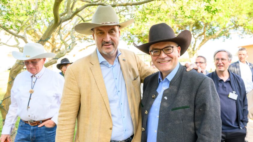 Ministerpräsident Dr. Markus Söder und Staatskanzleiminister ...