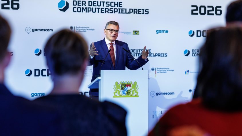 Staatskanzleiminister Dr. Florian Herrmann h&auml;lt eine Rede beim Staatsempfang anl&auml;sslich der Verleihung des Deutschen Computerspielpreises.
