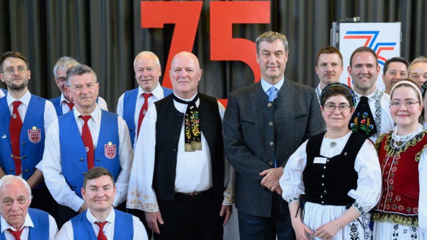 Ministerpräsident Dr. Markus Söder zu Gast beim Festakt anlässlich „75 Jahre Kreisverband Nürnberg“ des Verbands der Siebenbürger Sachsen in Deutschland e. V.