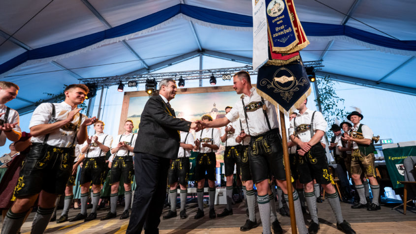 Ministerpräsident Dr. Markus Söder gratuliert zum Doppeljubiläum ...