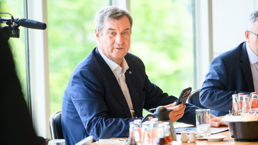 Ministerpräsident Dr. Markus Söder leitet die Sitzung des ...