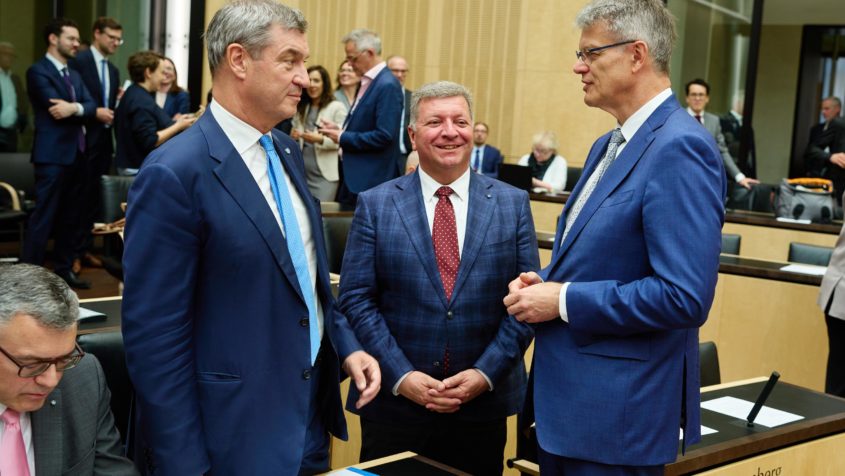 Ministerpräsident Dr. Markus Söder, Verkehrsminister Christian ...